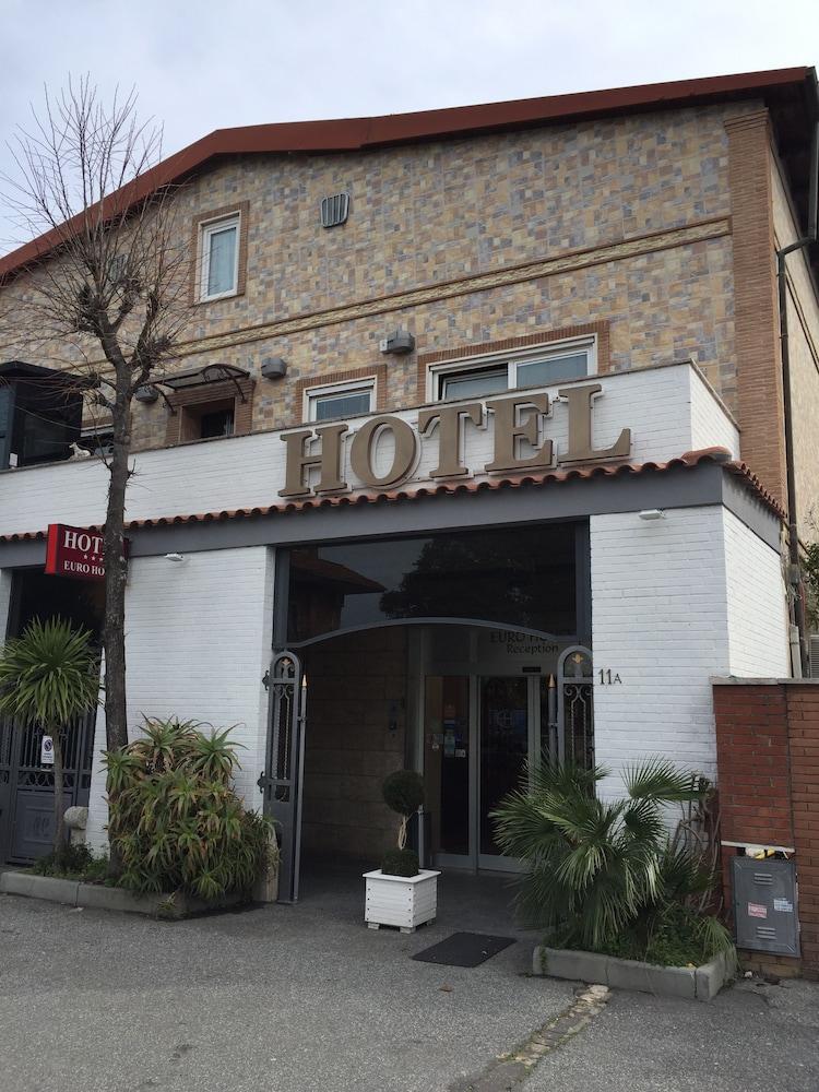 Eh Rome Airport Euro House Hotels Fiumicino Exterior photo