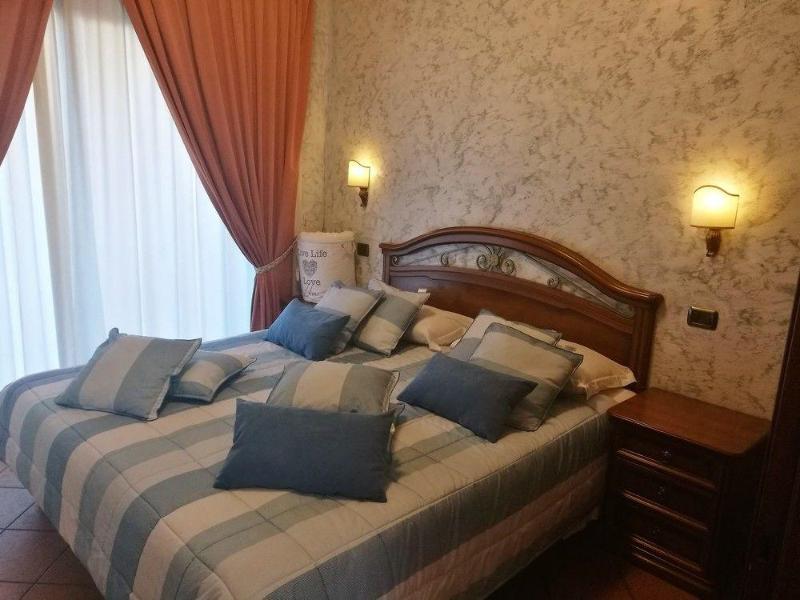 Eh Rome Airport Euro House Hotels Fiumicino Exterior photo